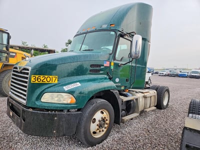 2017 Mack Cxu612