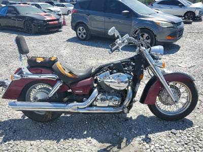 2004 Honda Vt750c