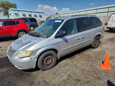 2005 Chrysler Town & Country