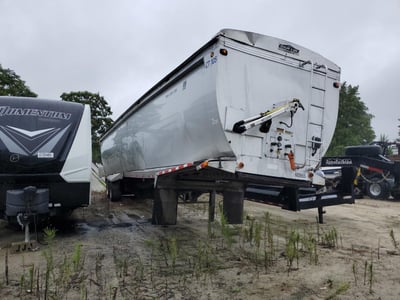 2011 Trail King Trailer