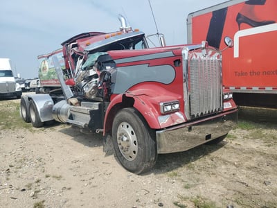2019 Kenworth W900