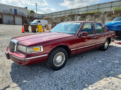 1997 Lincoln Town Car