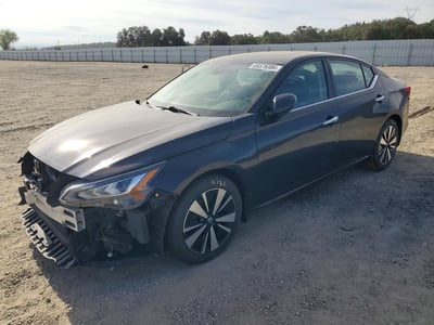 2022 Nissan Altima