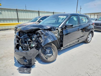 2025 Nissan Kicks