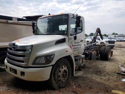 2017 Hino Conventional Type Truck
