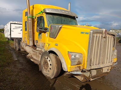 2020 Kenworth W990