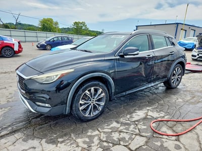 2017 Infiniti QX30
