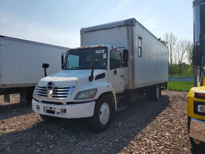 2006 Hino 268