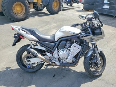 2003 Yamaha Fzs1000