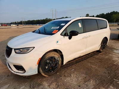 2024 Chrysler Pacifica Hybrid