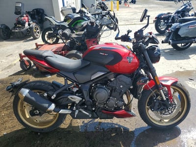 2026 Triumph Trident 800