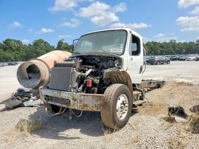 2013 Freightliner M2 106 Medium Duty