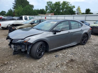 2025 Toyota Camry Hybrid