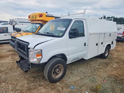 2024 Ford E-350