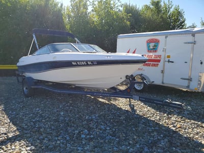 2005 Four Winns Horizon