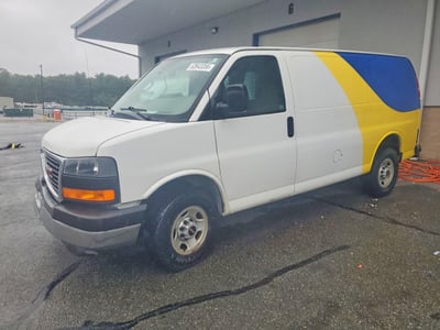2017 GMC Savana