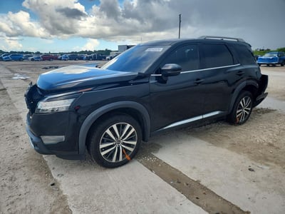 2022 Nissan Pathfinder