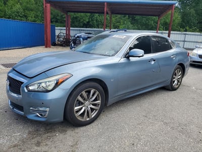 2018 Infiniti Q70