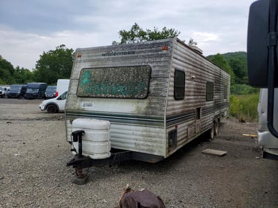 1996 Fleetwood Enterprises Fleetwood Enterprises, Inc. (Wilderness)