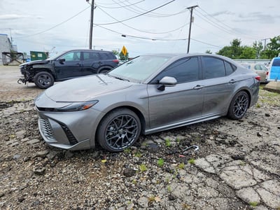 2025 Toyota Camry Hybrid