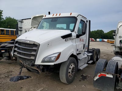 2023 Freightliner Cascadia 116 Day Cab