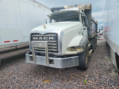 2020 Mack Granite