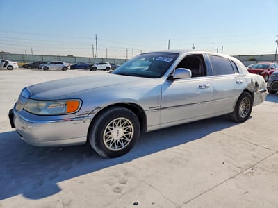 1998 Lincoln Town Car