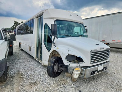 2015 Freightliner M2 106 Medium Duty