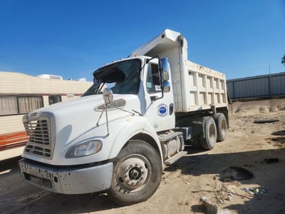 2015 Freightliner M2