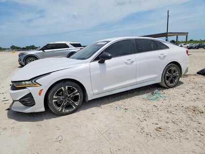 2022 Kia K5