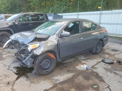 2018 Nissan Versa