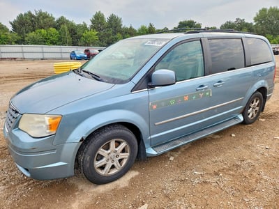 2009 Chrysler Town & Country
