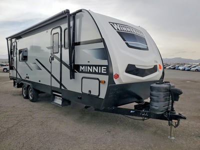 2024 Winnebago Minnie