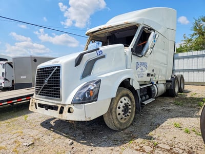 2018 Volvo Trucks VNL