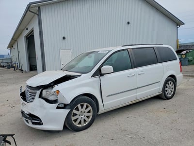 2016 Chrysler Town & Country