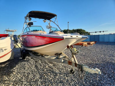 2009 MB Sports Boat
