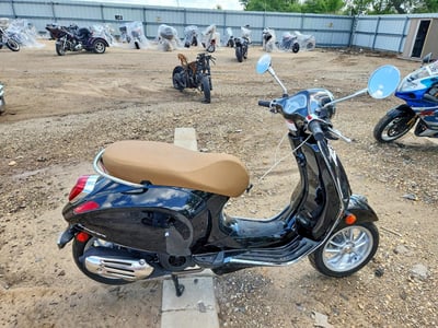 2023 Vespa Primavera / Sprint 150