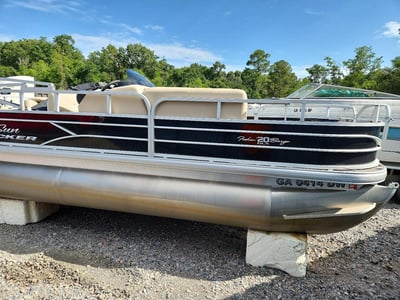 2017 Sun Tracker Fishing Barge 20