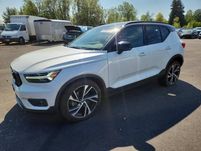 2020 Volvo XC40
