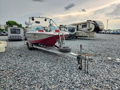 2011 Seamaster/united Marine Cor Boat