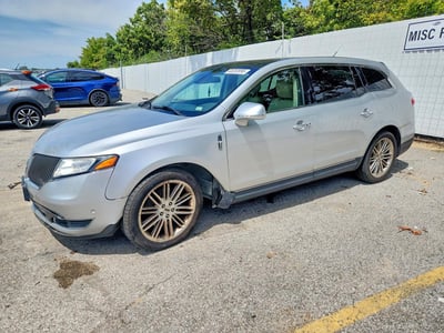2015 Lincoln MKT