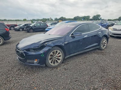 2015 Tesla Model S