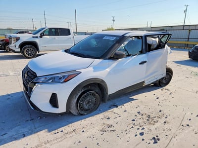 2025 Nissan Kicks Play
