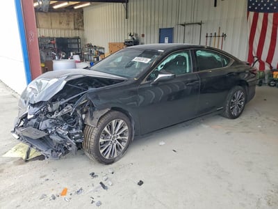 2021 Lexus ES 300h