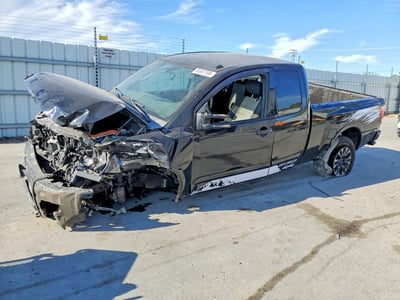 2012 Nissan Titan