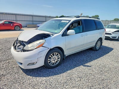 2010 Toyota Sienna
