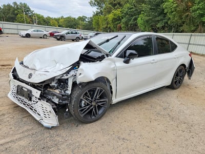 2025 Toyota Camry Hybrid