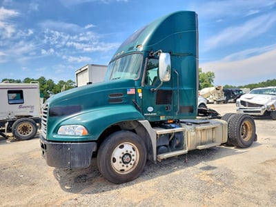 2016 Mack CXU (pinnacle)
