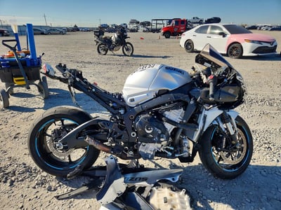 2025 Suzuki Gsx-r1000l