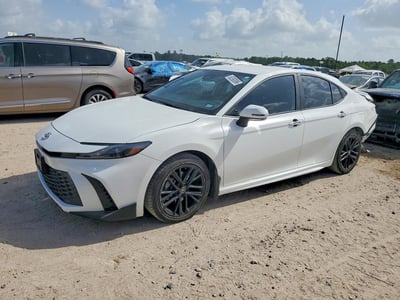 2025 Toyota Camry Hybrid